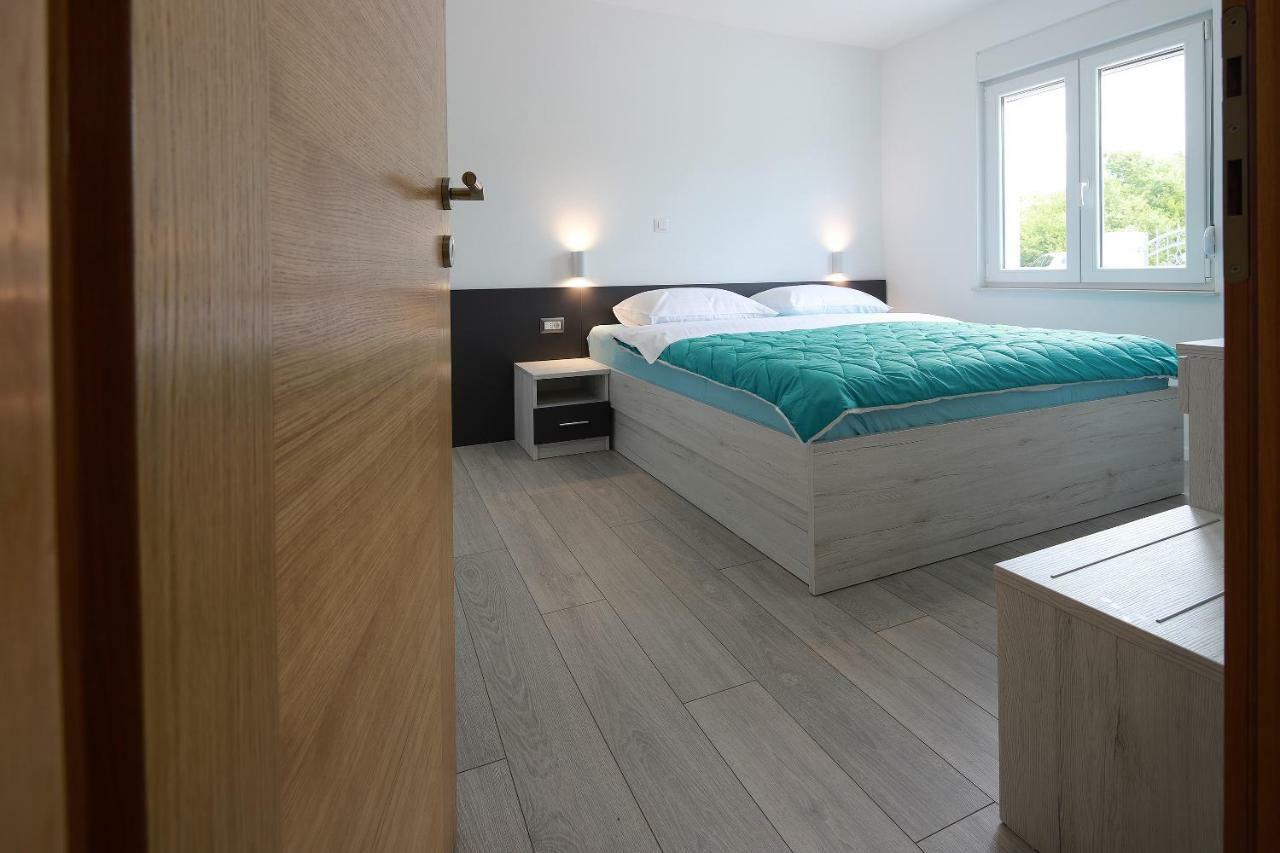 Apartmani Judita Pinezići 외부 사진