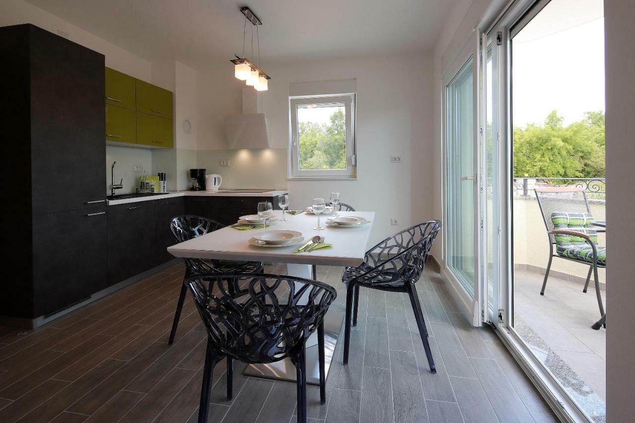 Apartmani Judita Pinezići 외부 사진