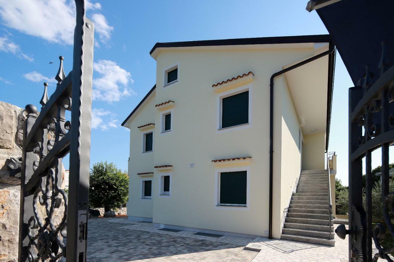 Apartmani Judita Pinezići 외부 사진
