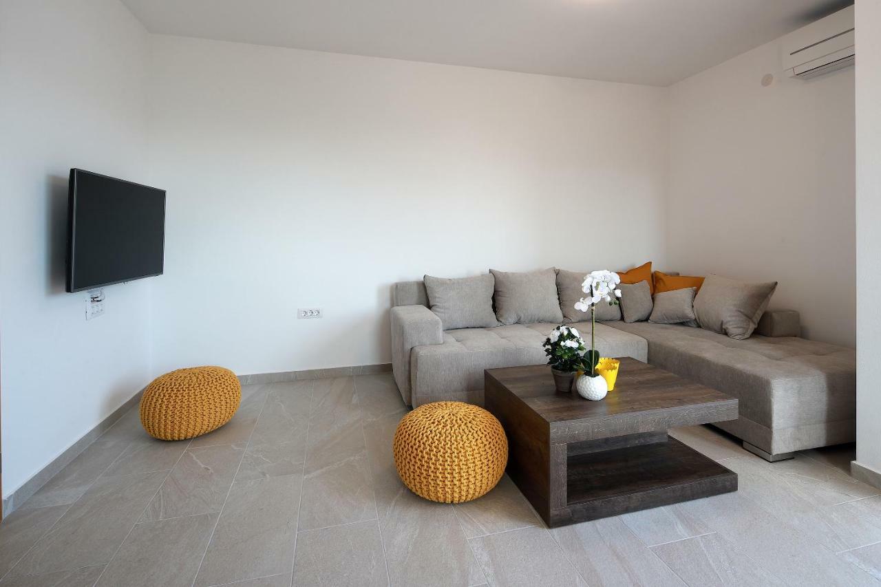 Apartmani Judita Pinezići 외부 사진